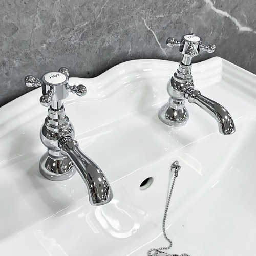 Cammie basin pillar - cammie,