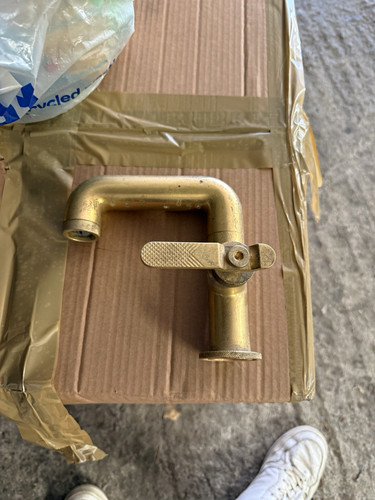 Brass basin tap - basin, single